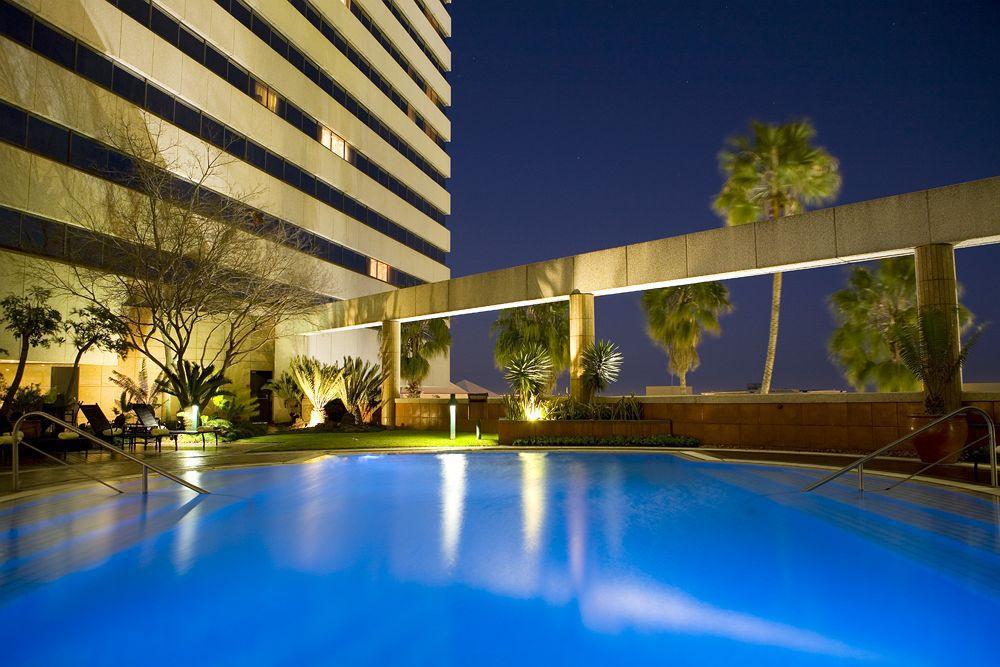 Intercontinental Johannesburg Sandton Towers, An Ihg Hotel Экстерьер фото