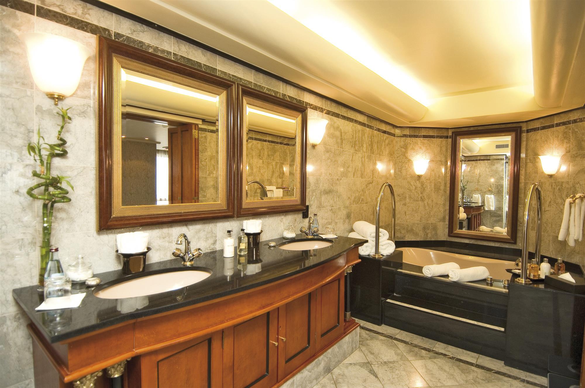 Intercontinental Johannesburg Sandton Towers, An Ihg Hotel Экстерьер фото