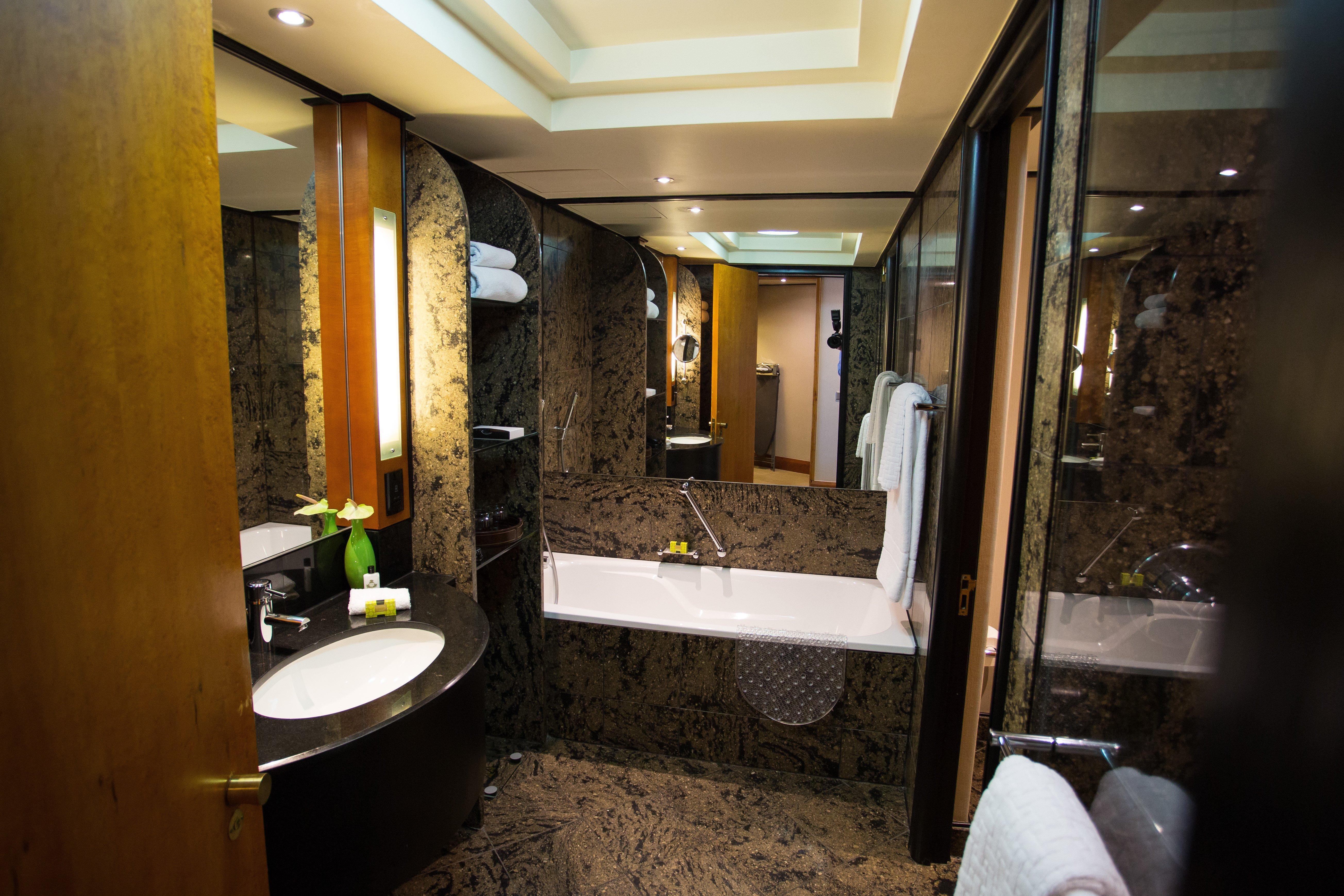 Intercontinental Johannesburg Sandton Towers, An Ihg Hotel Экстерьер фото