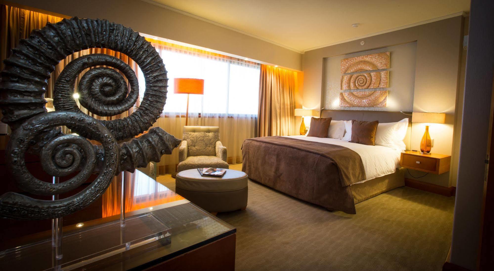 Intercontinental Johannesburg Sandton Towers, An Ihg Hotel Экстерьер фото