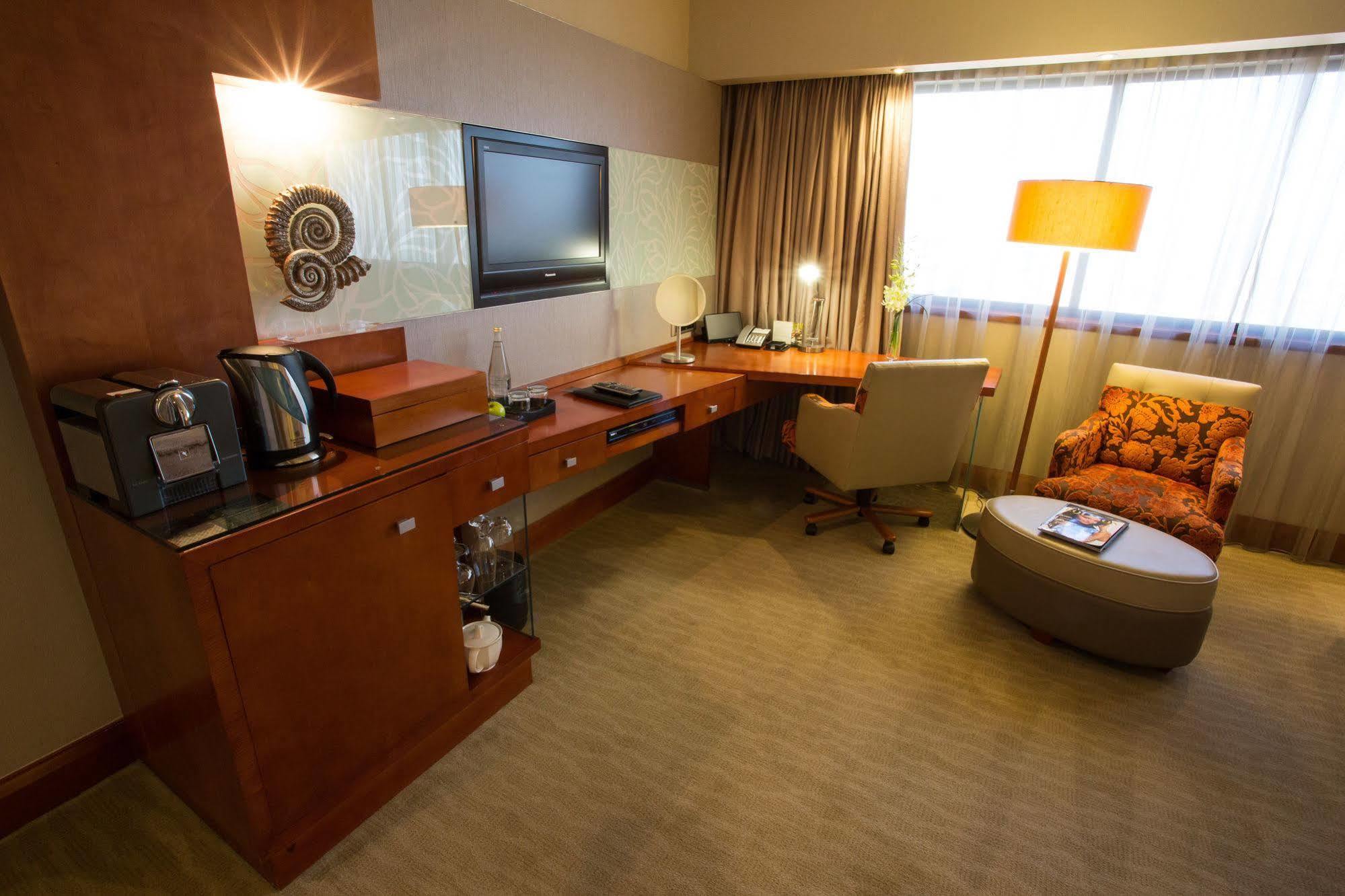 Intercontinental Johannesburg Sandton Towers, An Ihg Hotel Экстерьер фото