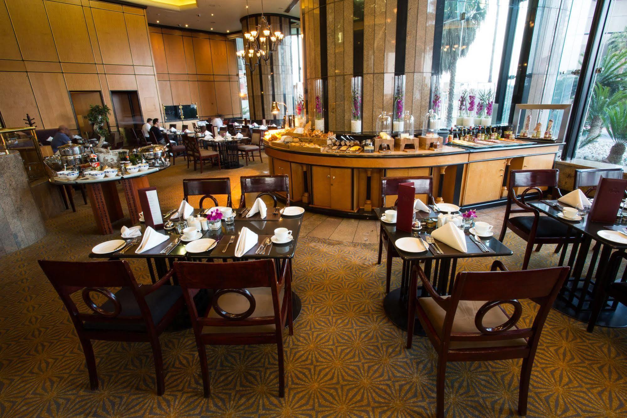 Intercontinental Johannesburg Sandton Towers, An Ihg Hotel Экстерьер фото